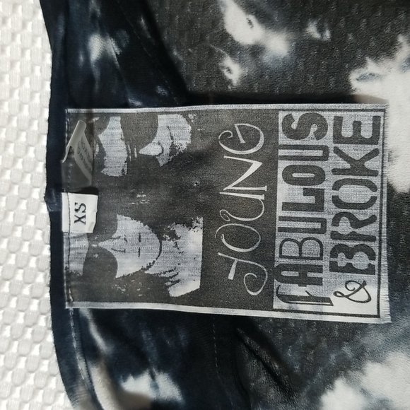 YOUNG FABULOUS & BROKE TYE DYED LS SHIRT SIZE XS"BLK-WHTE - Picture 6 of 8